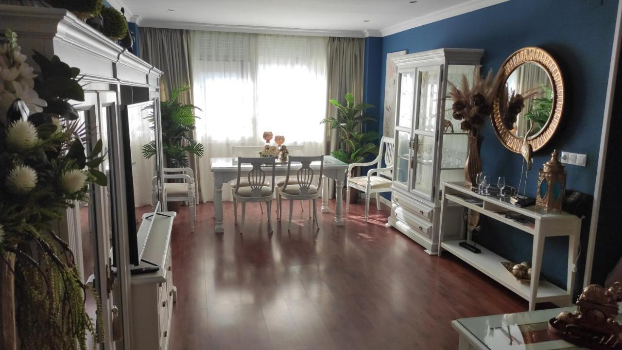 Caprichos Apartment Jerez de la Frontera Luaran gambar